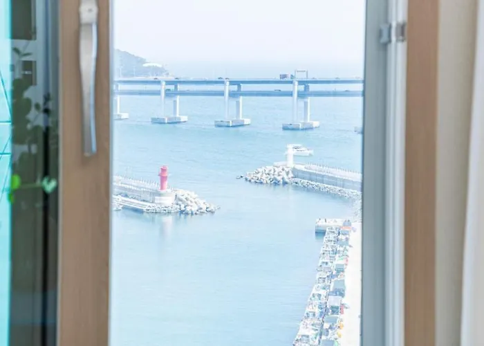 Jini House Apartment Busan